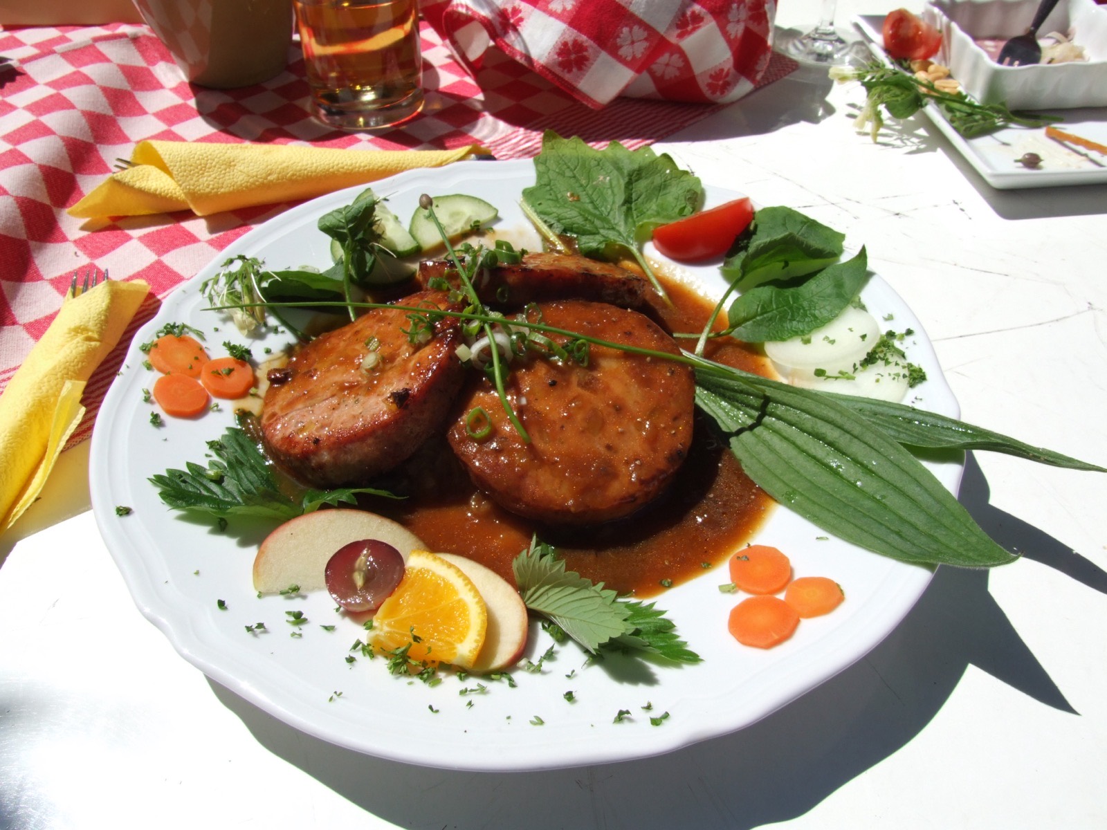 Was gehört in einen guten Picknickkorb? Regionale Ideen aus der Pfalz
